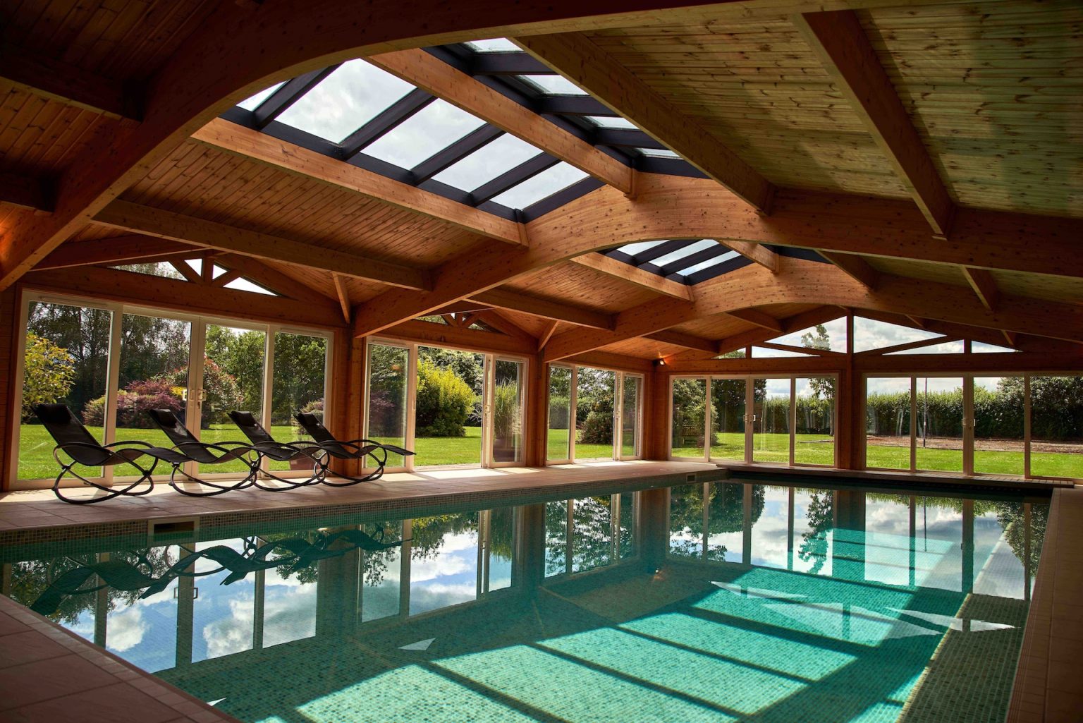 Swimming pool builders in Reigate Surrey Buckland Pool